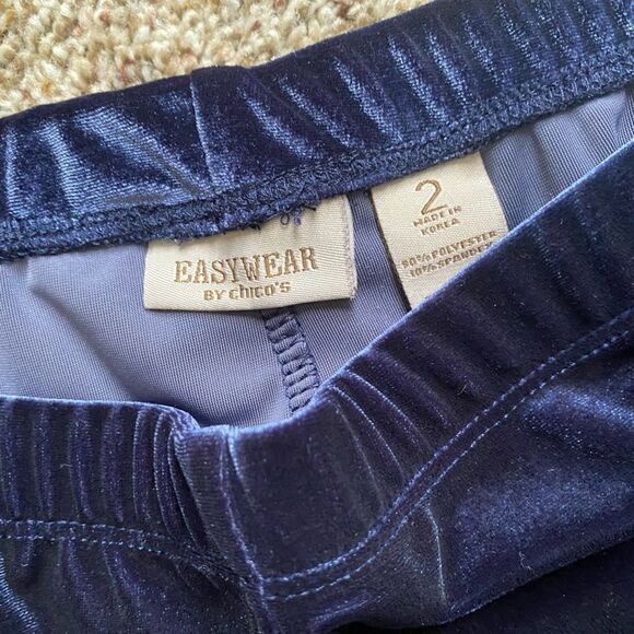 Easy Wear by Chico’s Velour Pants and Top Outfit Short Sleeve Blue Women’s Large - Picture 11 of 12